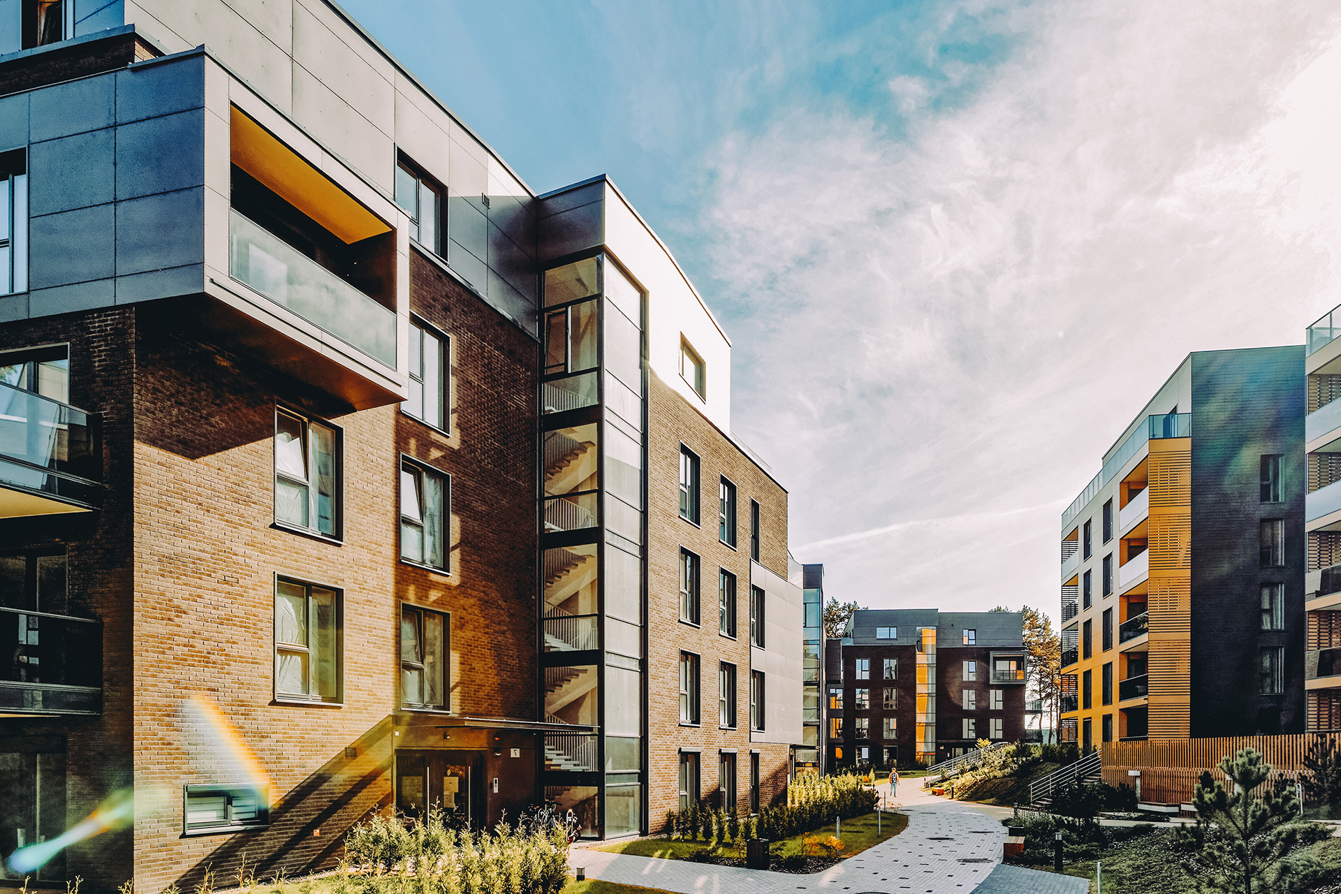 eu-modern-european-complex-residential-apartment-buildings-outdoor-facilities